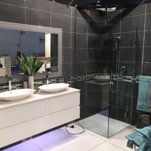 gavin815's profile picture. 