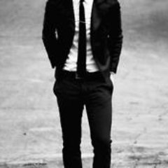 AmsZouhair's profile picture. 