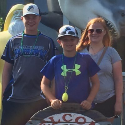 Mom_of_Muellers's profile picture. 