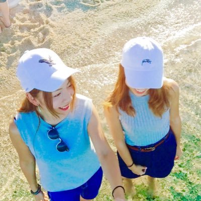 axx_s3l's profile picture. KU4 ☁️〝sociology / FC.socio / and's / '96