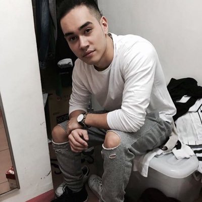 KIM MICHAEL LAST — british-filipino — catch him on Eat Bulaga (M-F 1200-1430) & Sunday Pinasaya (Sunday 1200-1430) — follow him at @KimboLimbi