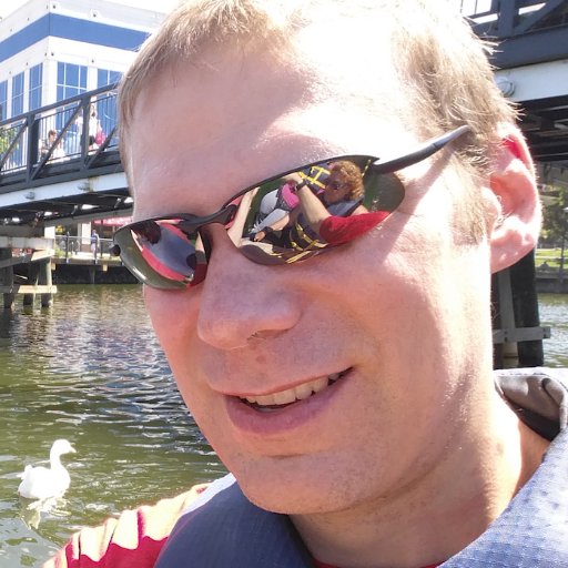 Neuroscientist @ TReNDS working on Independent Component Analysis, PET, fMRI, and machine learning. Pratar Svenska!
#ICA #fMRI #Neuroscience #Python #MATLAB
