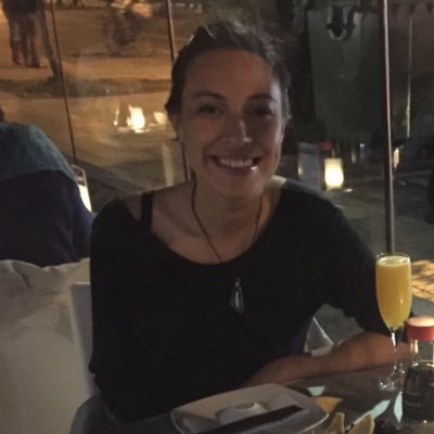 GiseViveros's profile picture. Presidenta (s) Colmed Stgo. Pediatra. Casada con la salud pública.