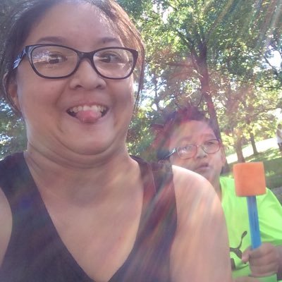 iscrystalrlycrz's profile picture. 🌈20💃 💖💜💙 👁👄👁 Im just here