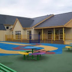 Coastlands School is a small, rural primary school in the coastal village of St. Ishmaels, Pembrokeshire.