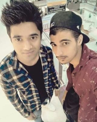 Manishyadav1698's profile picture. Fun n food loving. 😍😛
Srm University.