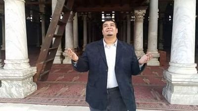 مسلم سنى احب الاعتدال والوسطية فى كل شىء اسعى دائما لفعل الخير واجتناب الشر احب قراءة الكتب الدينية والثقافية اجيد واحب الانشاد الدينى والابتهالات