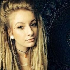 Lisa35040570's profile picture. Music lover -- Bae #1Ravoshia Fan