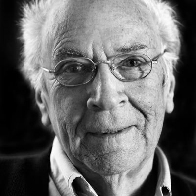 JLRosasco's profile picture. Escritor y político Chileno. Concejal de Ñuñoa por @RNchile 1992-1996 / 2008-2012 / 2012-2016 / 2016-2020