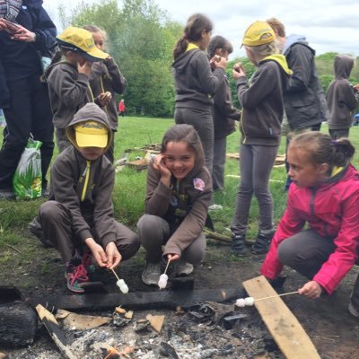 1st & 2nd Standon & Puckeridge Rainbows, Brownies and Guides meeting in Standon, Puckeridge and Braughing. Tweets by Louise.