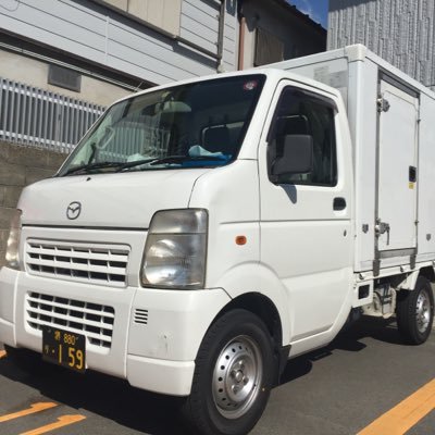 大阪府堺市を拠点に軽貨物運送をしております、株式会社KTCです。緊急チャーター便やスポット輸送、企業専属便が主な業務です。 よろしくお願い致します。