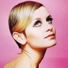 最新のファッショントレンド情報を配信致します♥
/teen/中高生/大学生/美容師/ショップスタッフ/10代~30代の女性の為のファッション情報をツイートしていきます♥
#ファッション#アパレル#おしゃれ
