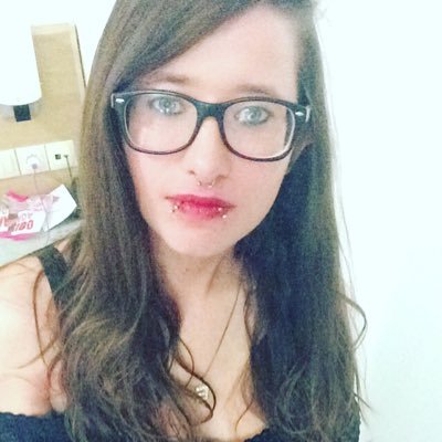 elisegodefroidv's profile picture. 