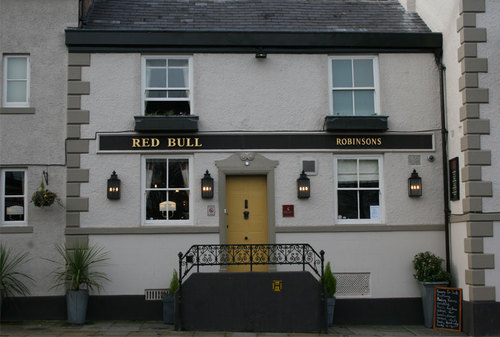 "The Country Pub in the Town" cask ales, great food. live music,boutique hotel rooms.