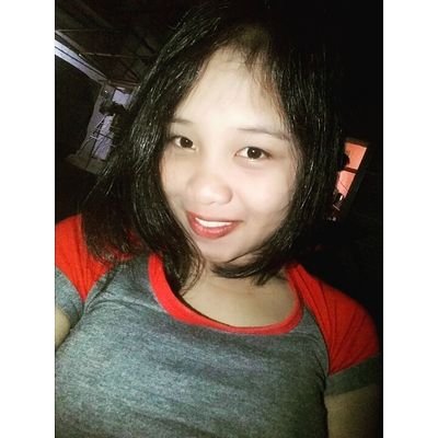 RuntuweneMegy's profile picture. 