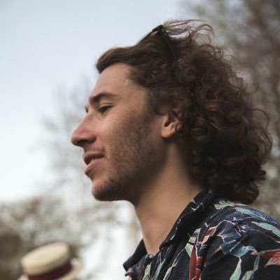 Aspiring student, good guy, interested in the world and all its people places and things. Eyes on Geneva. Retweets don’t equal endorsements.