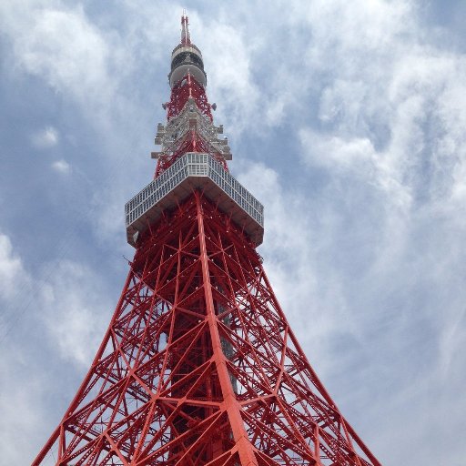 ドラゴンズとグランパスのファンです。音楽は角松敏生/サザン/山下達郎/松田聖子などとAOR。ＤＭは教えてもらわないと読まないです。よろしくお願いします。m(_ _m)