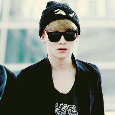 Iam an exo_l just love xiumin & kai &lay^^