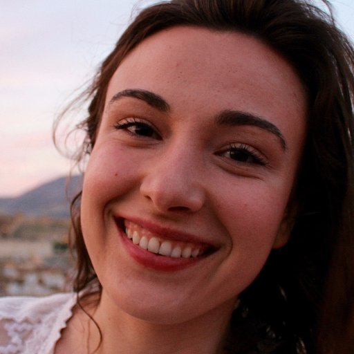 joanapetrescu's profile picture. professional student
she/her