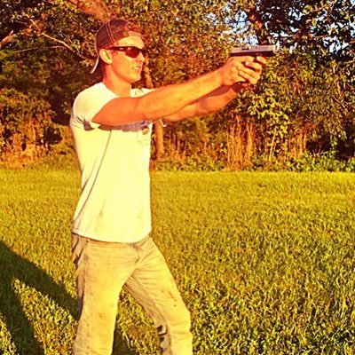 thathillboy92's profile picture. SC: @thathillboy92