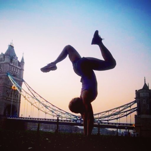 Fit lifestyle, yoga teacher & all things marketing.