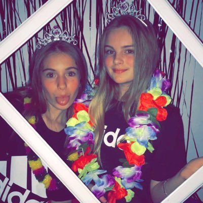 hollytorelliii's profile picture. speeding up as I was slowing down.