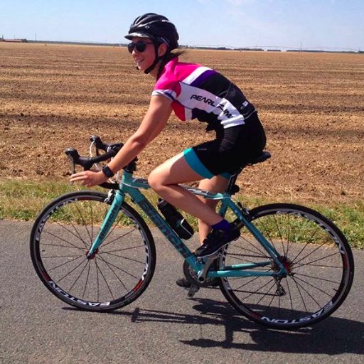MagicBoulogne's profile picture. Responsable Opérationnel & Animatrice @MagicMakersAt Boulogne
Ex-Responsable @MagicParis15
Quotidiennement #cycliste, #runneuse, #bio & #veggie