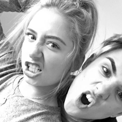 JakeMitchell snapchat: itsJakeMitchell SaffronBarker snapchat: saffronbarkerr       YouTube channels: JakeMitchell,JakesLife SaffronBarker, SaffronBarkerVlogs