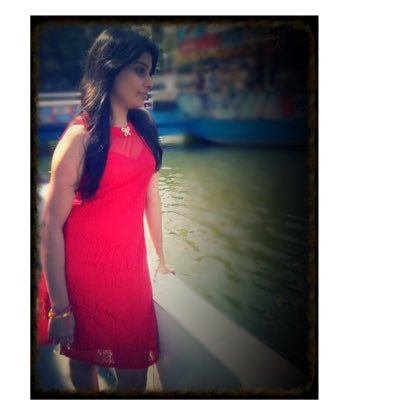 coolbuddy13141's profile picture. The girl next door trying to juggle homemaking, blogging & wanderlust!
Creating insights on beauty, hair & Indian fashion trends, one article at a time...