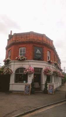 TheRailwayTW11's profile picture. Located outside Teddington Station. Wide variety of food and beverages on offer.Available for large sit down meals and party functions. Telephone:02089430480