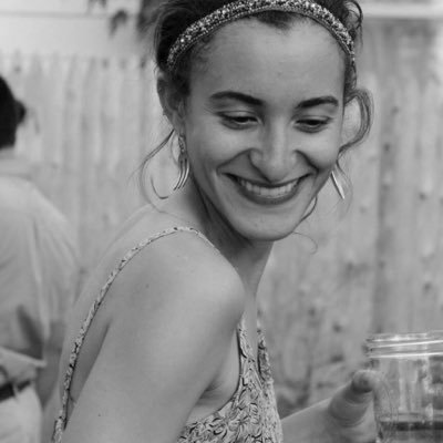 emmatweetshi's profile picture. 