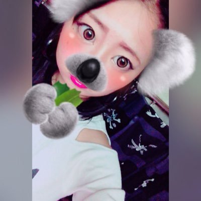 54bLeOnl3zUArDe's profile picture. 古河の女子受験生 。フォローしてくれたらフォロバするけん。最近レズに目覚めたʬʬ 高校まで色々頑張って高校入って制服来て絶対会いに行く！がんばろう(๑•̀ㅂ•́)و✧会ってくれるかな。斎藤さん。