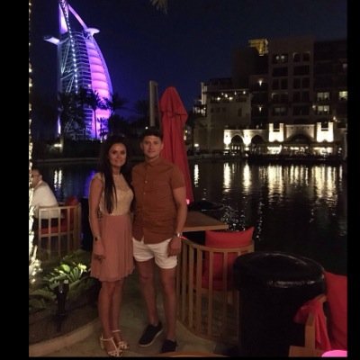 amyhowlett7's profile picture. 