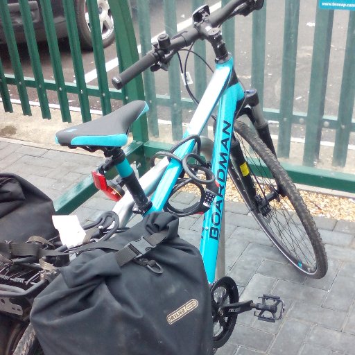 Previously about a small dutch bike making a big journey. Now about the journey and Sochel, who works and raises money for @calaiskitchens