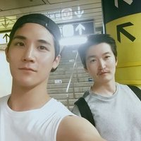 야곱/Jakops/Simon (@dmtnxsimon) 's Twitter Profile