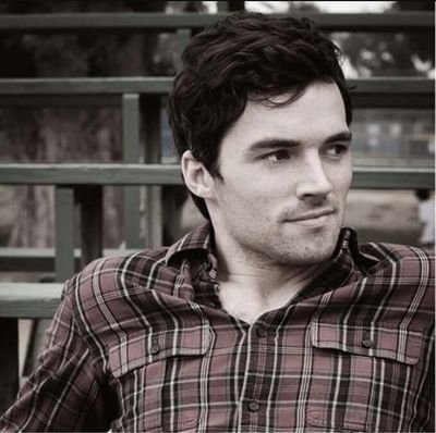 ianhardingrpg_'s profile picture. 22 ans professeur de musique
bisexuel