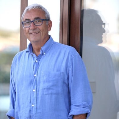 Reflexiones sobre los medios de comunicación.Economista. Mi última novela REGENERACIÓN .Cofundador y presidente de https://t.co/9SEeSy3I9F www.josesanclemente