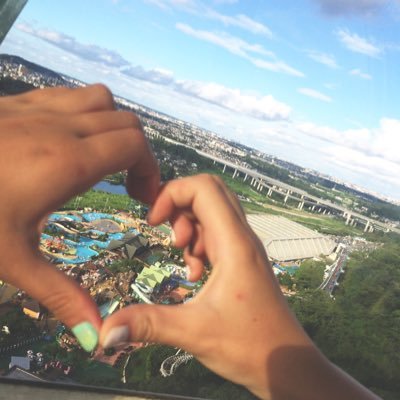 NOdb2rVU08czDrg's profile picture. 君の名はとっても良かった😭😭 また見たーい😍❤️ はぁーもうLJCかぁー早いなー😑😑