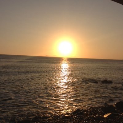 hormonalbanshee's profile picture. Single 30-something stumbling through life. Terrifying West Coast natives with East Coast snark and self-deprecating humor. 🍷💃🏻🐱👠👗🍆🌺