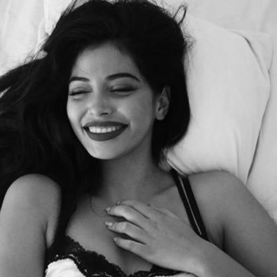 aliyahrpgss10's profile picture. jvou m