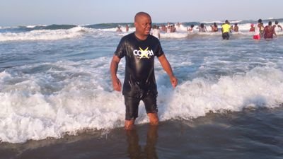 f02cc5e7e1c6481's profile picture. 