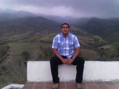 KARLOVYACEVEDO's profile picture. Prof de Educ Fisica, trabajo con niños con discapacidad auditiva. 100% Caraquista, con dos pichurr@s que me derriten. Upata. Edo Bolivar