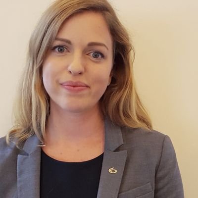 BeatriceRamnero's profile picture. Agronom som brinner för ett långsiktigt hållbart lantbruk! Grundare #agronomuppropet och jobbar med strategifrågor på Lantmännen. 
Twittrar privat.