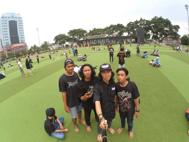 ronimustofa11's profile picture. 