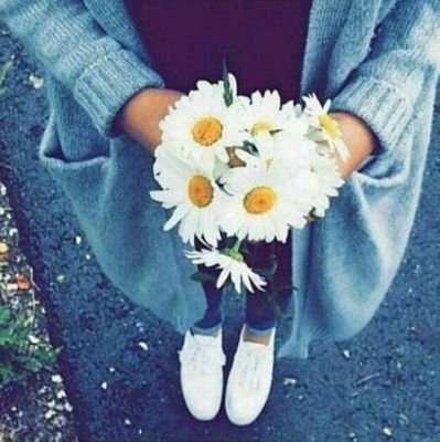 h200002hn's profile picture. ‏*‏‏‏‏‏‏‏‏عمہڕ آ̲ل̲ہڕجۆله مآ آگ̲تملت ب جہڕح آ̲نثى ، ۆعمہڕ آ̲ل̲أنۆثه مآ آگ̲تملت ب ملﯾۆن رجال