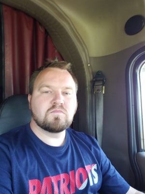 mel_klein_'s profile picture. 0wner operator specializing in over dimensional loads.. I believe in God love my family love sports love the oilers jays n patriots.