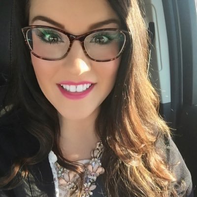 emily_cathleen's profile picture. active volunteer . dance teacher . jdc west enthusiast . cake decorator . event planner . lipstick lover . wino