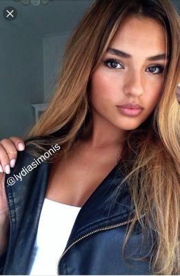 lydiasimonis_rp's profile picture. 