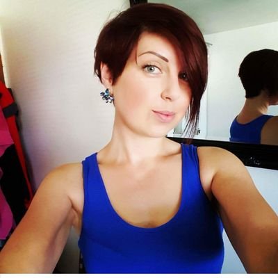 A mum & qualified nutritionist helping people get healthy, fit, slimmer & richer! Director of Healthy Nutrition Made Easy Ltd in association with Juice Plus+
