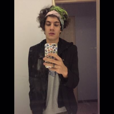 VanessaVillal1's profile picture. Tu y yo somos uno mismo al final